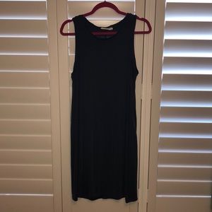 navy sleeveless dress